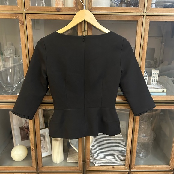 Sandra Angelozzi / Femme de Carriere Peplum Top - Picture 6 of 9